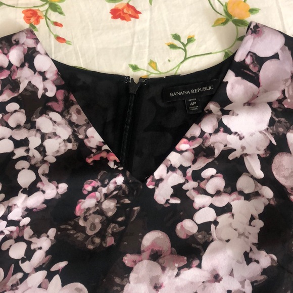 Banana Republic petite mini dress - Picture 4 of 6